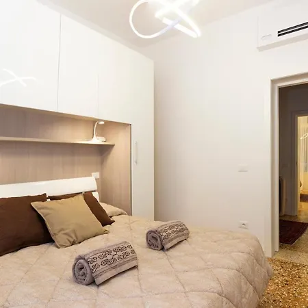 Ca San Luca Apartment *